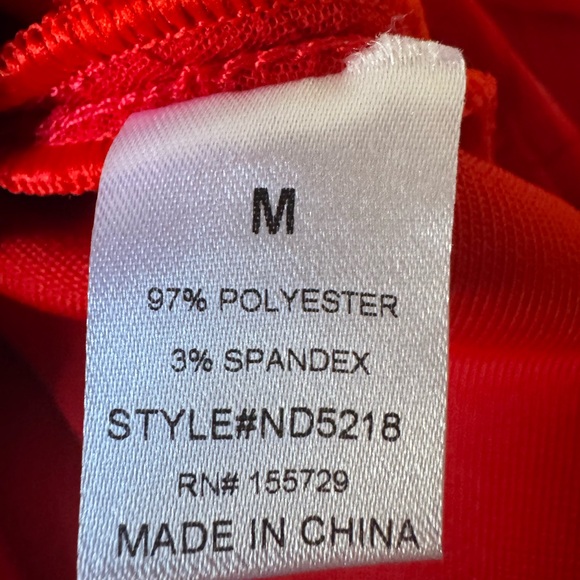 Red Ruched Bandage Dress - Picture 6 of 7